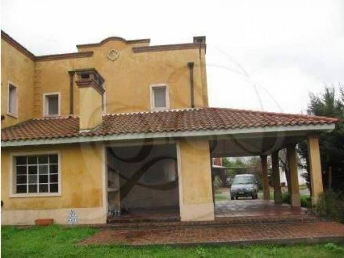 Дом с 3 спальнями в Эскобар, Аргентина № 77312