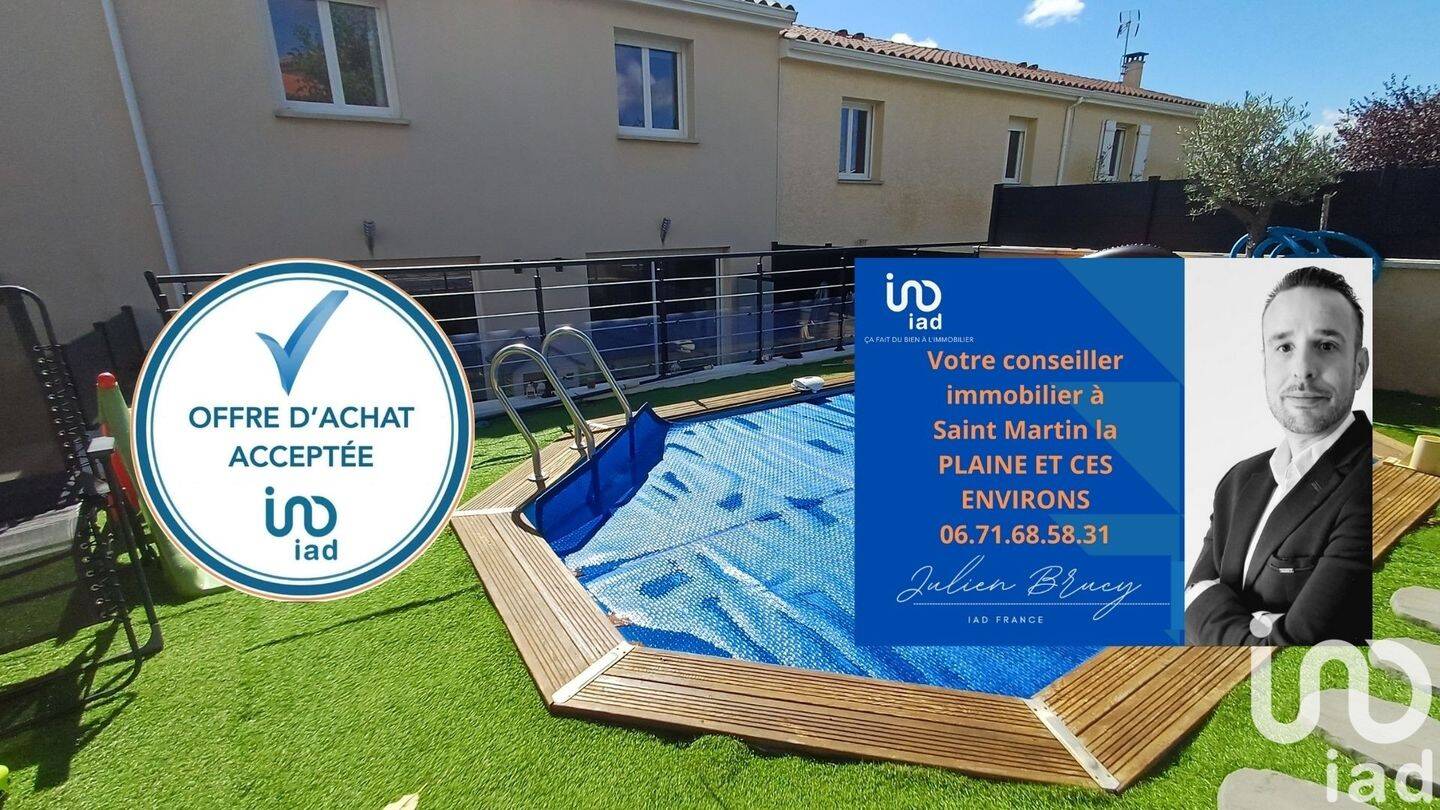 3 bedrooms House in Saint-Martin-la-Plaine, France No. 358292