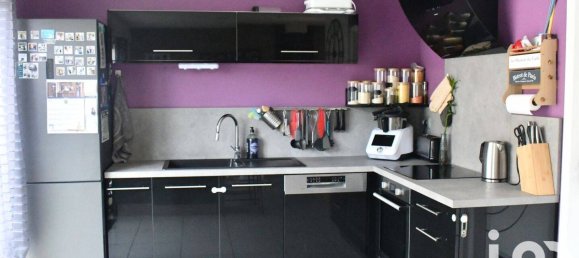 3 bedrooms House in Saint-Martin-la-Plaine, France No. 358292 4