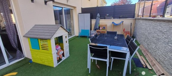 3 bedrooms House in Saint-Martin-la-Plaine, France No. 358292 11