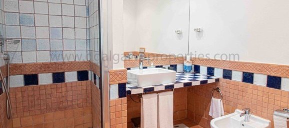 Вилла с 5 спальнями в Фару, Португалия № 114430 11