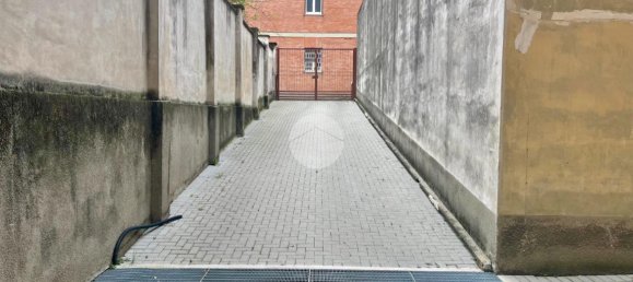 1غرفة مرآب في Turin, Italy رقم 7031 5