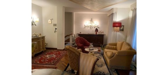 5غرفة شقة في Empoli, Italy رقم 48707 23