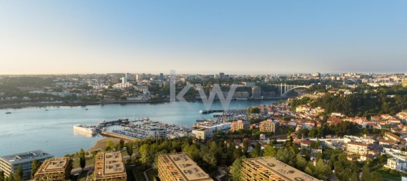 3 Schlafzimmer Wohnung in Vila Nova de Gaia, Portugal, Nr. 148253 8