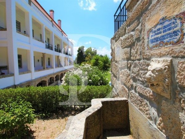 20 bedrooms House in Abrunhosa a Velha, Portugal No. 41363