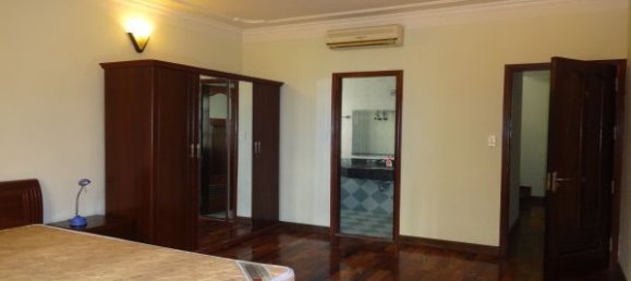 5 bedrooms House in Tay Ho, Vietnam No. 3202 13