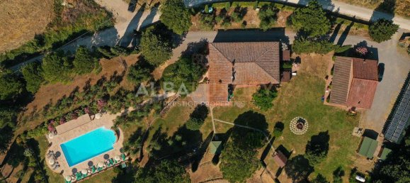 Вилла с 14 спальнями в Печчоли, Италия № 509 3