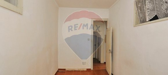 Bâtiment à Lisbon, Portugal 70m² No. 52317 6