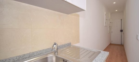 3 Schlafzimmer Wohnung in Lisbon, Portugal, Nr. 80482 11