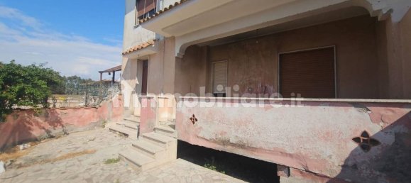 2 bedrooms Apartment in Pomezia, Italy No. 334380 8