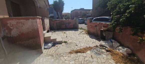 2 bedrooms Apartment in Pomezia, Italy No. 334380 7