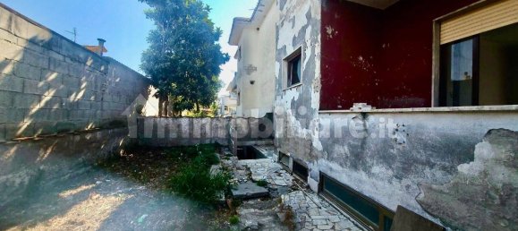 2 bedrooms Apartment in Pomezia, Italy No. 334380 15