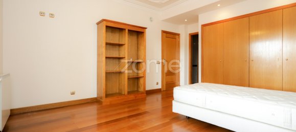 7 Schlafzimmer Haus in Tavarede, Portugal, Nr. 117583 38