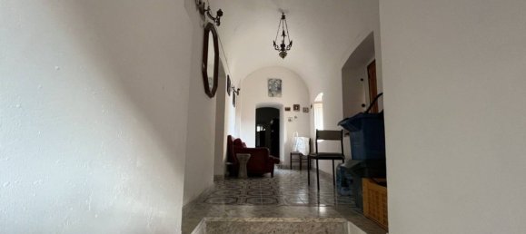 4 bedrooms Apartment in Longobardi, Italy No. 110531 4