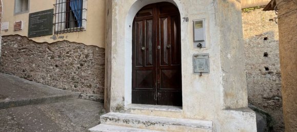 4 bedrooms Apartment in Longobardi, Italy No. 110531 15