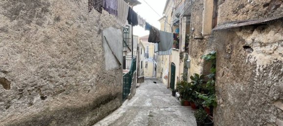 4 bedrooms Apartment in Longobardi, Italy No. 110531 18