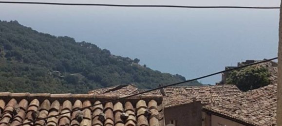 4 bedrooms Apartment in Longobardi, Italy No. 110531 7