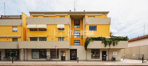 3 rooms Apartment in Noceto, Italy No. 293721 4