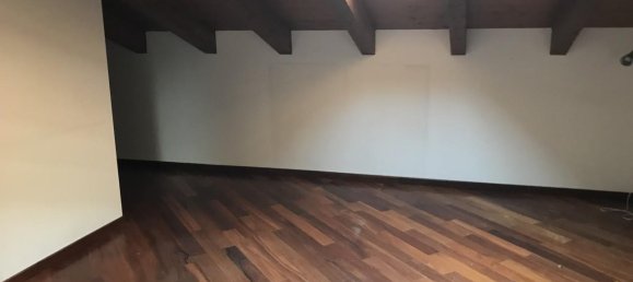 Edificio en Como, Italy 850 m² No. 139520 10