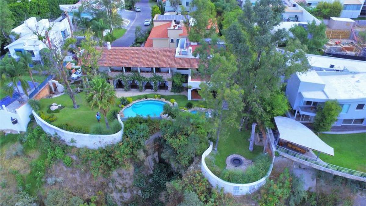 Дом с 4 спальнями в Халиско, Мексика № 161975