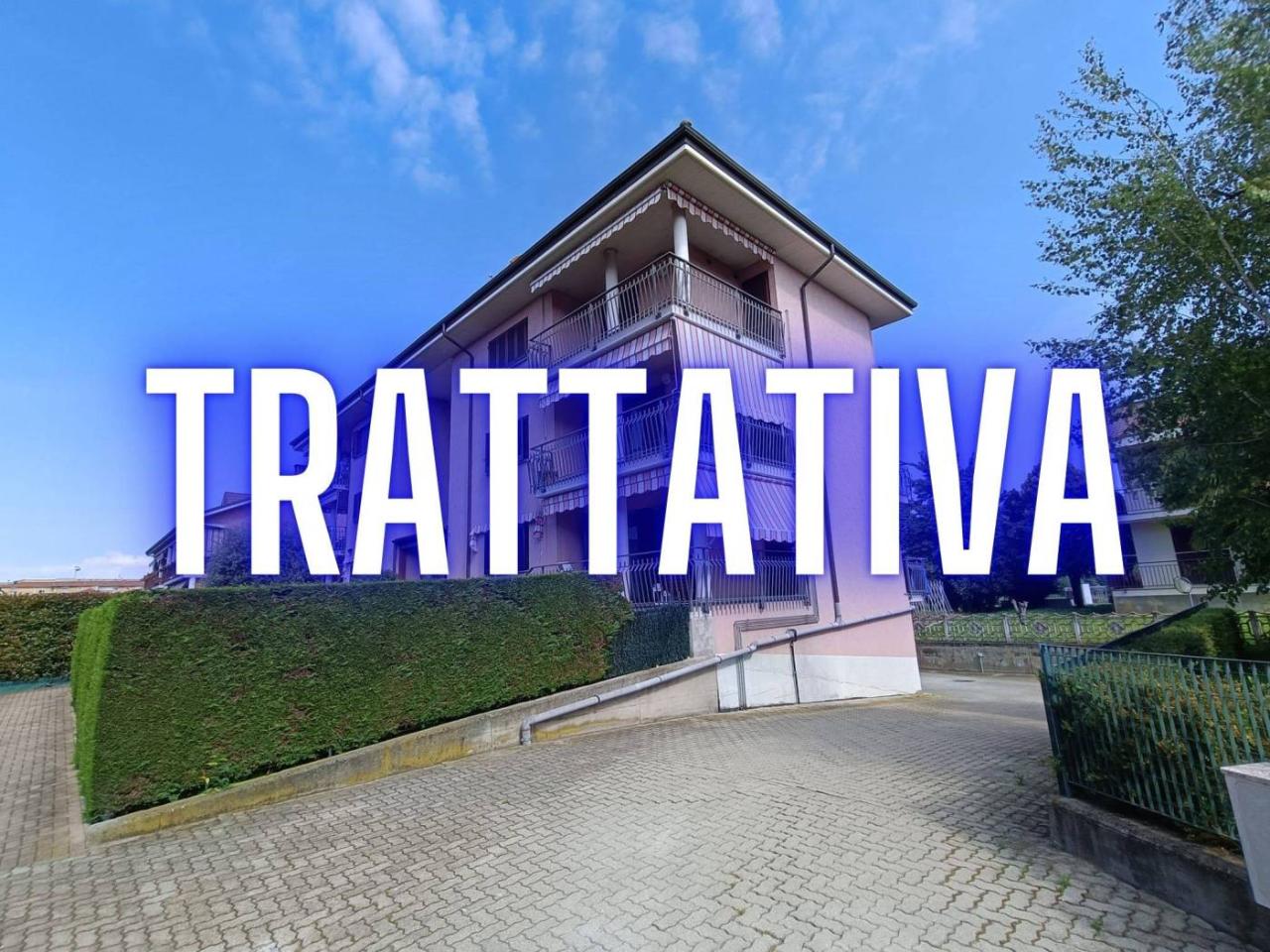 7 rooms Apartment in Settimo Torinese, Italy No. 23836