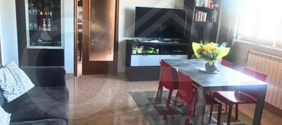 7 rooms Apartment in Settimo Torinese, Italy No. 23836 3