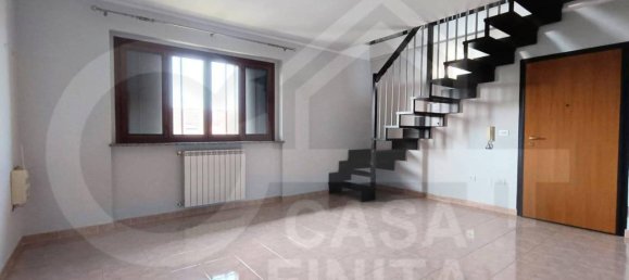 7 rooms Apartment in Settimo Torinese, Italy No. 23836 4