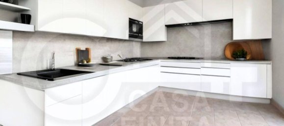 7 rooms Apartment in Settimo Torinese, Italy No. 23836 6