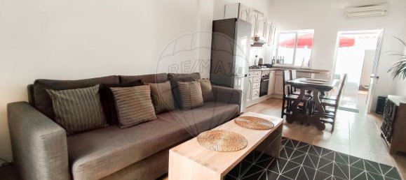 Casa de 3 dormitorios en Quarteira, Portugal No. 175174 7