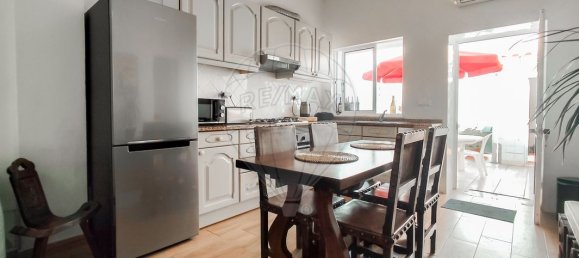 Casa de 3 dormitorios en Quarteira, Portugal No. 175174 10