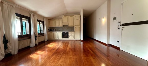 3 bedrooms Apartment in Treviso, Italy No. 337226 4