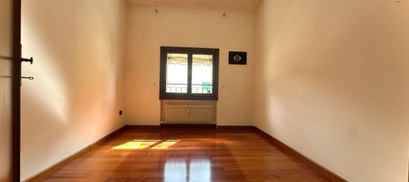 3 bedrooms Apartment in Treviso, Italy No. 337226 13