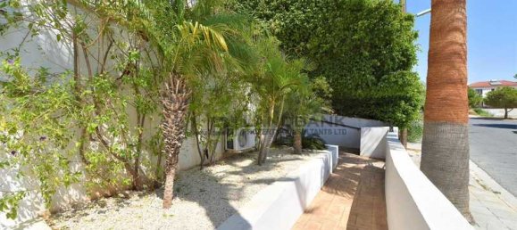 7 bedrooms Commercial property in Oroklini, Cyprus No. 14635 10