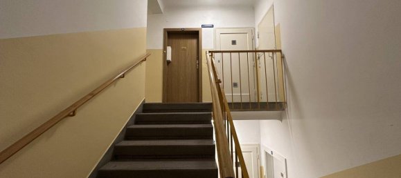 2غرفة شقة في Simmering, Austria رقم 85115 3