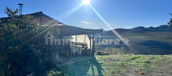 4 bedrooms House in Barbaresco, Italy No. 216713 4