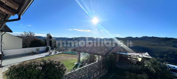4 bedrooms House in Barbaresco, Italy No. 216713 2