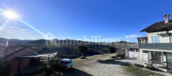 4 bedrooms House in Barbaresco, Italy No. 216713 3