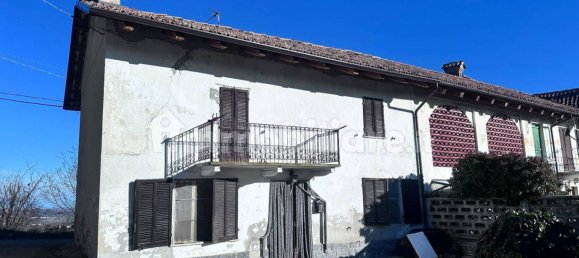 4 bedrooms House in Barbaresco, Italy No. 216713 6