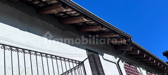 4 bedrooms House in Barbaresco, Italy No. 216713 7