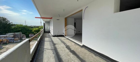 3 rooms Apartment in Vigonza, Italy No. 3054 11