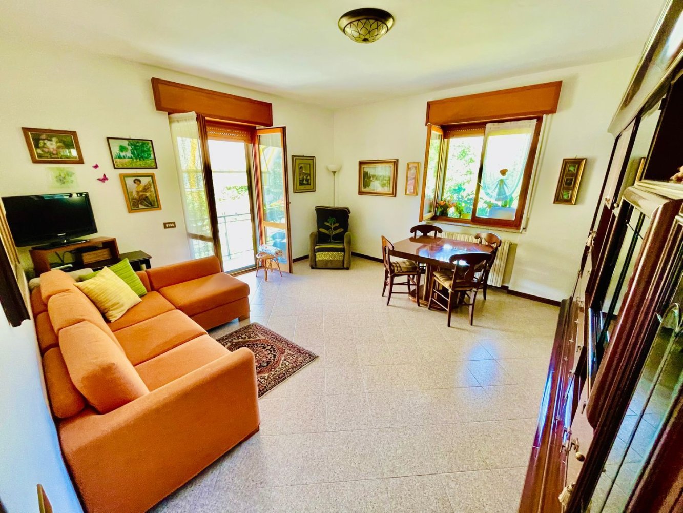 Apartamento T4 em Corte Brugnatella, Italy N.º 365262