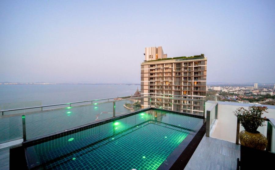 2 bedrooms Condo in Pattaya, Thailand No. 201