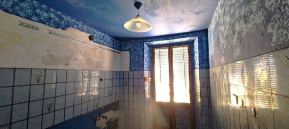 4 rooms House in Bagni di Lucca, Italy No. 299716 8