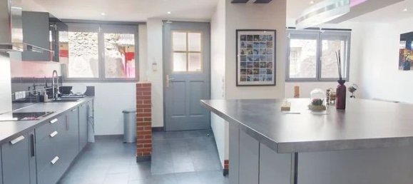 2 bedrooms House in Loriol-sur-Drome, France No. 338275 10