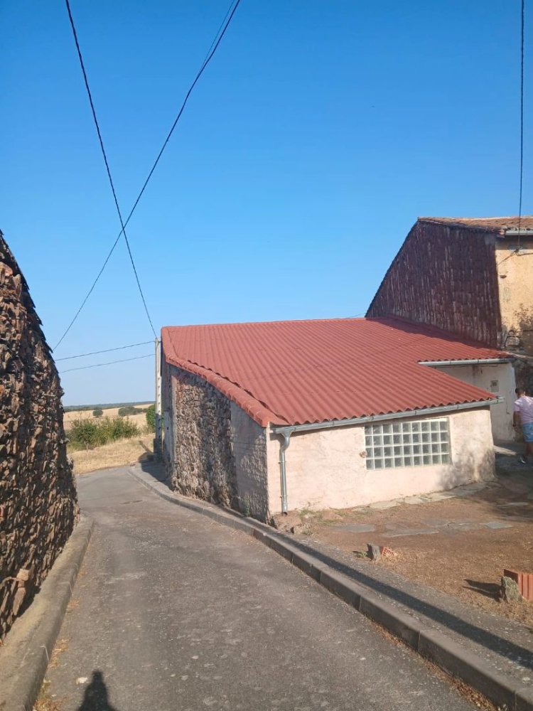 3 bedrooms House in Guijuelo, Spain No. 206954