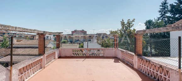 Дом с 7 спальнями в Кановелес, Испания № 171866 2