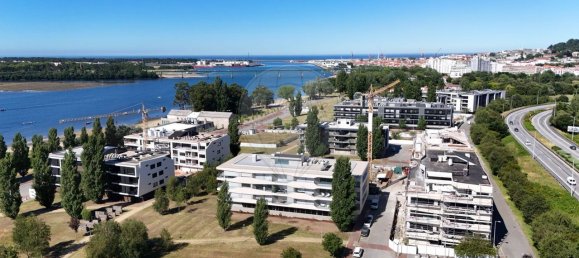 Квартира с 3 спальнями в Виана ду Каштелу, Португалия № 122876 2