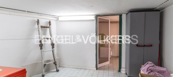 4 rooms Commercial property in Rome, Italy No. 139863 11