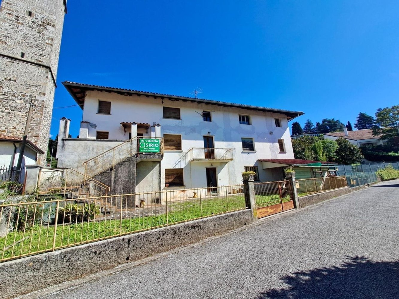 5 bedrooms Villa in Udine, Italy No. 402668