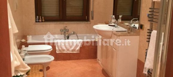 2 bedrooms Apartment in Foggia, Italy No. 261947 3